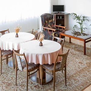 Alton Garni Hotel